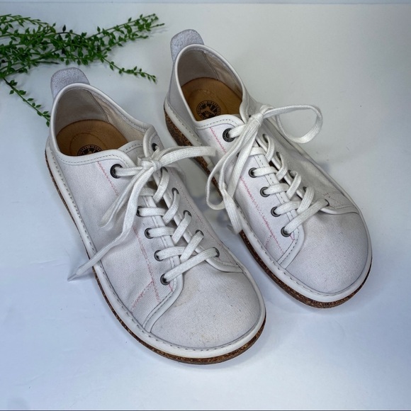 Birkenstock Santa Cruz White Canvas Round Toe Oxford Sneakers Size 37 Narrow - Picture 2 of 11